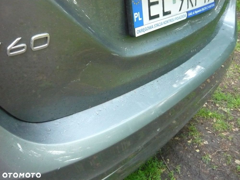 Volvo V60 D3 Drive-E Momentum - 13