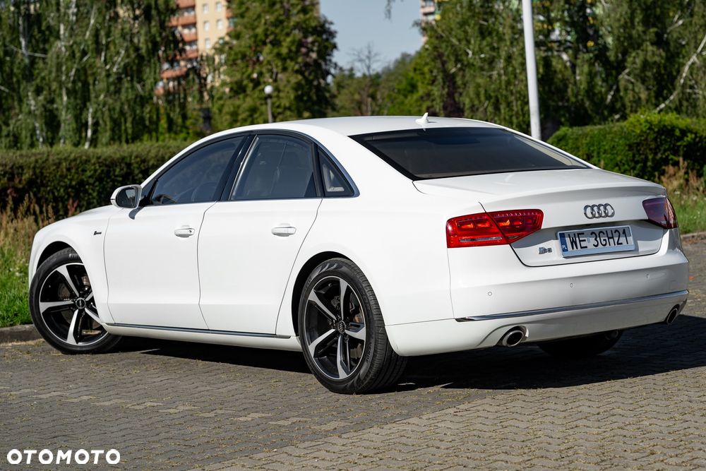 Audi A8 4.2 TDI Quattro - 10