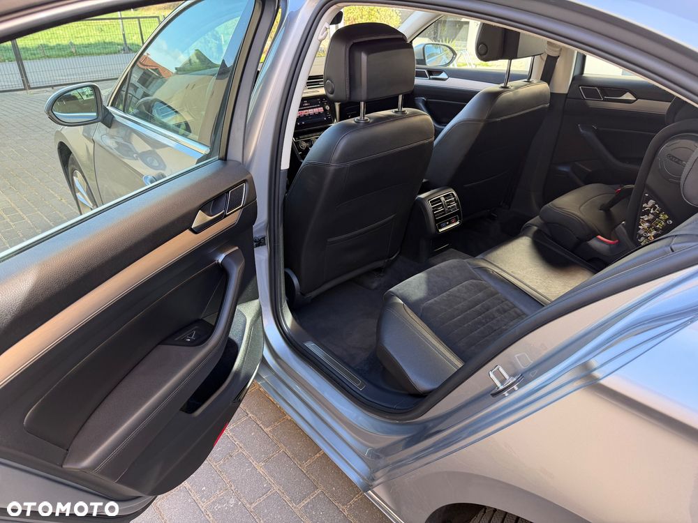 Volkswagen Passat 2.0 TDI BMT Highline DSG7 - 15