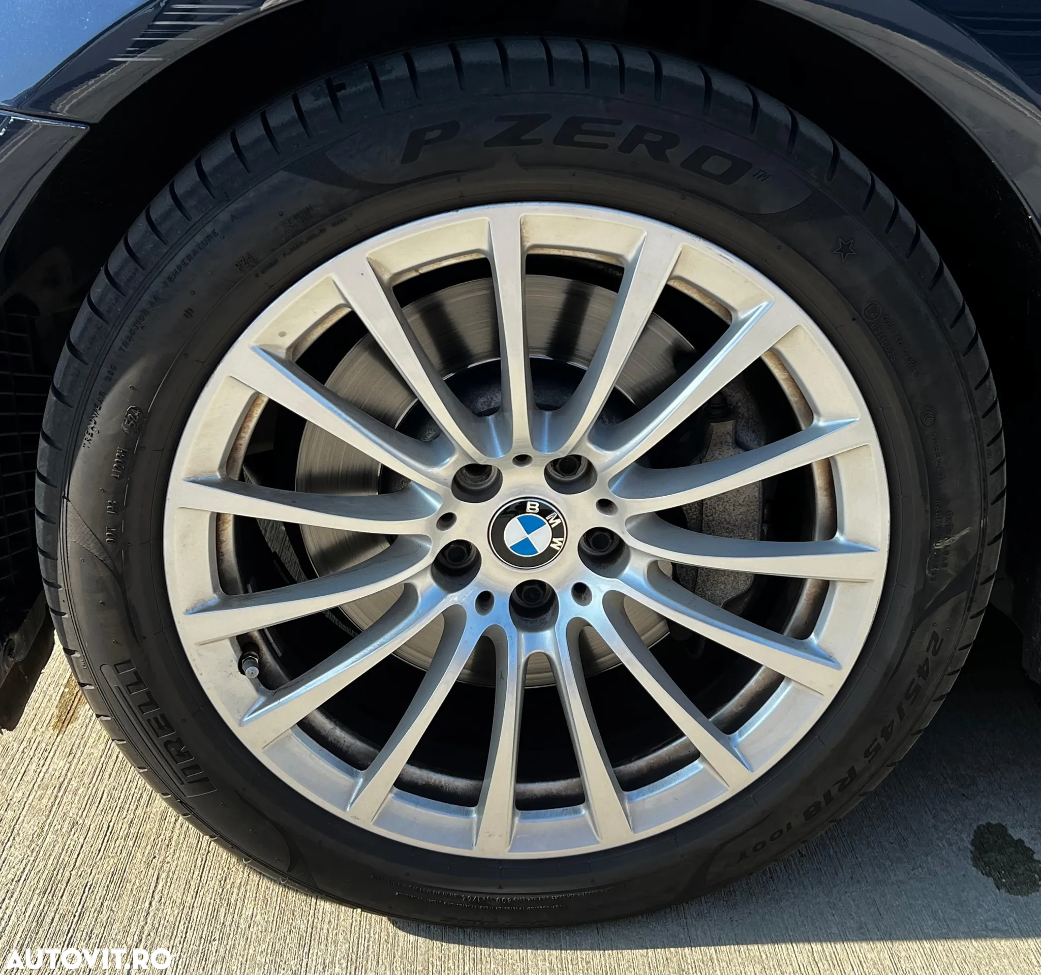 BMW Seria 5 530d xDrive Touring Aut. - 8