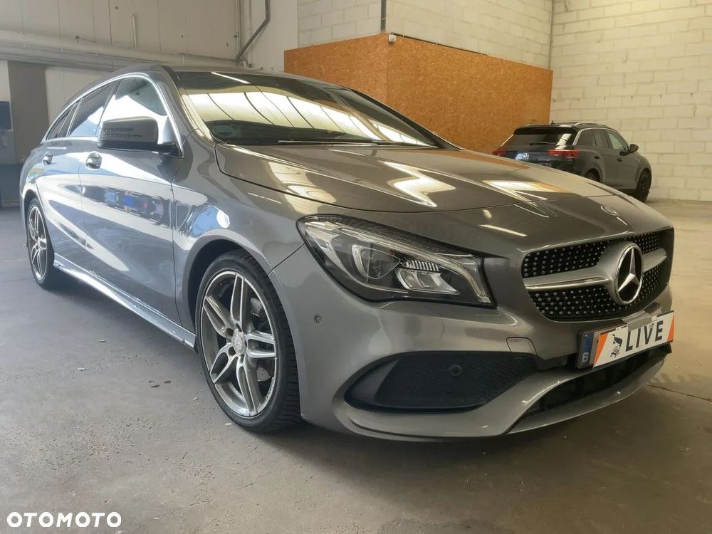 Mercedes-Benz CLA Shooting Brake 180 AMG Line - 3