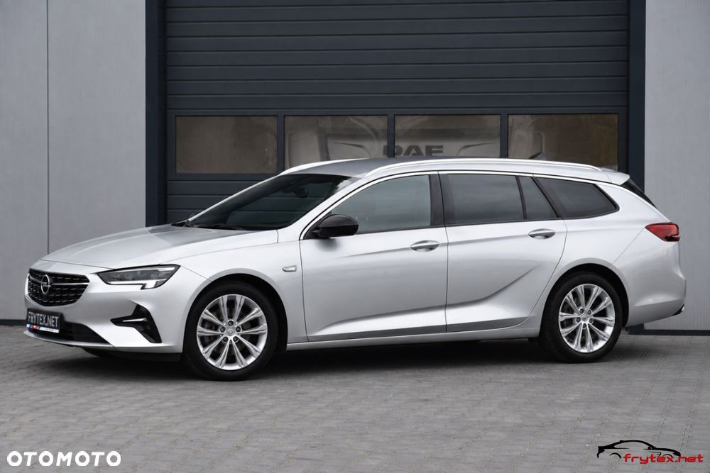 Opel Insignia - 10