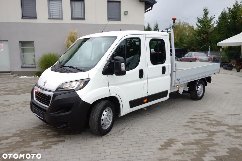 Peugeot Boxer 2.2 Blehdi 165 KM Doka 7 Osobowa Klima Webasto - 26