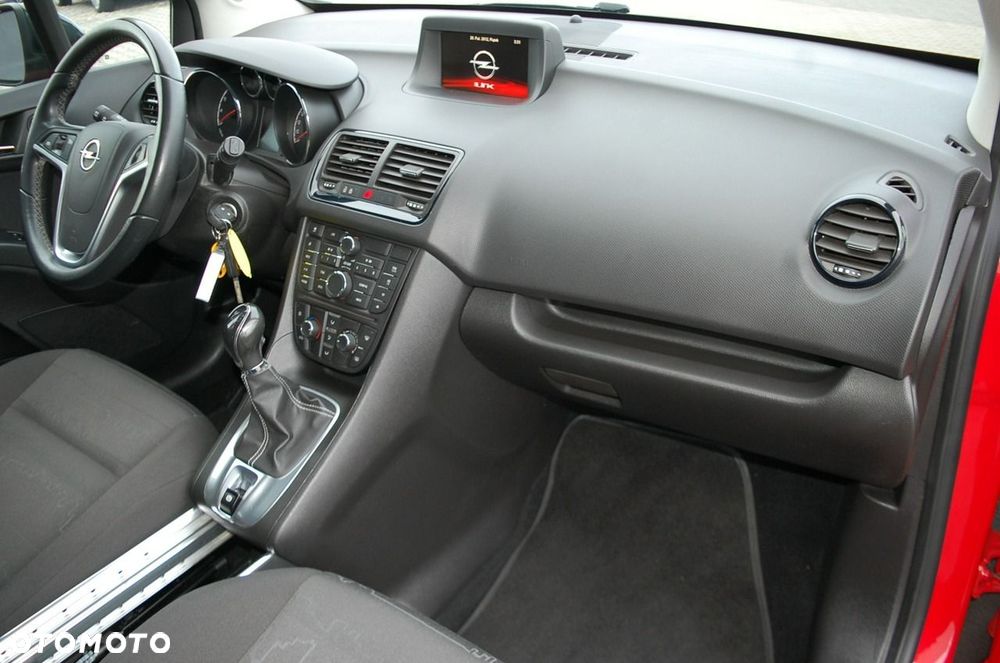 Opel Meriva - 24