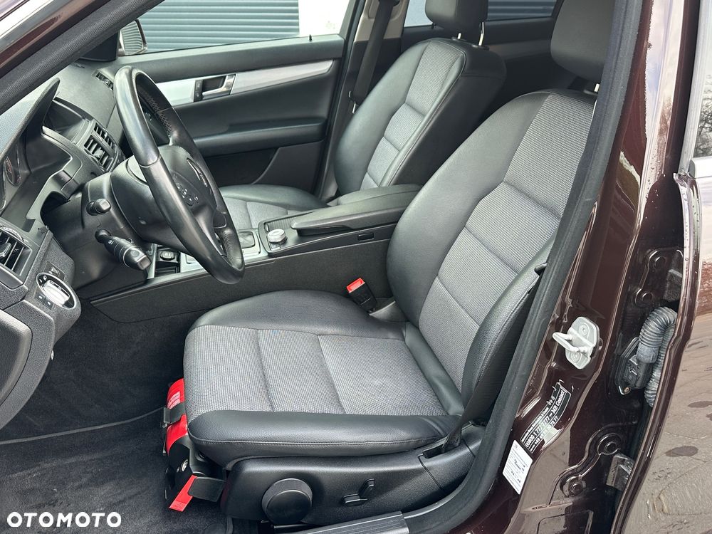 Mercedes-Benz Klasa C 180 Kompressor Automatik Avantgarde - 14