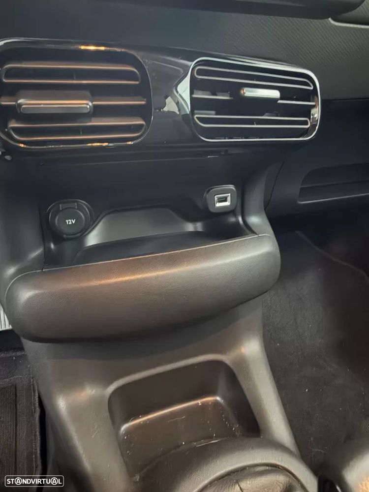 Citroën C4 Cactus - 11