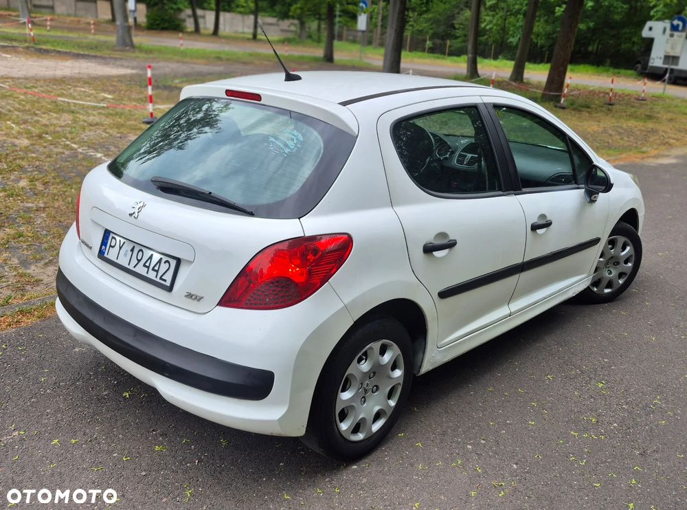 Peugeot 207 1.4 HDi Business Line - 4