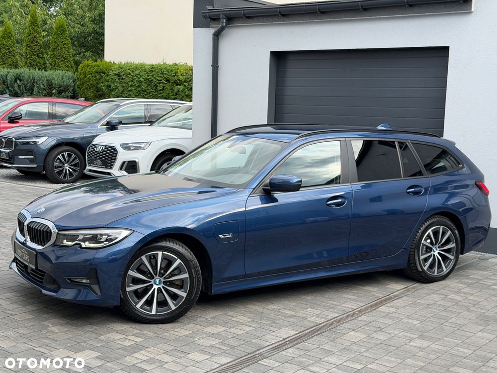 BMW Seria 3 320e Sport Line - 22