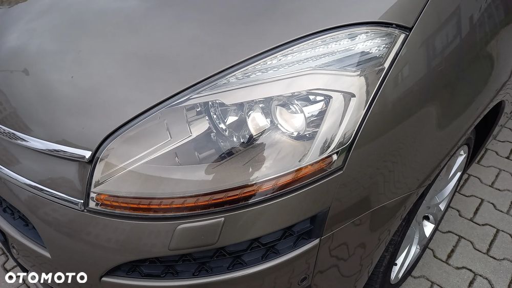 Citroën C4 Picasso - 9