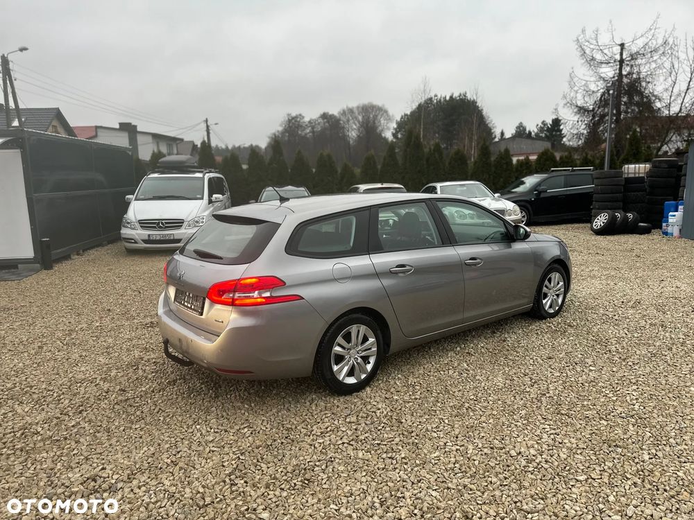 Peugeot 308 BlueHDi FAP 120 Stop&Start Allure - 5