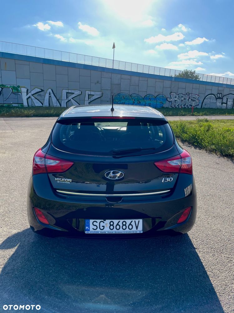 Hyundai i30 1.6 Comfort - 10