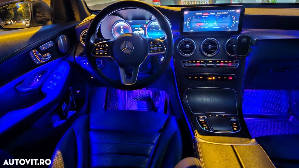 Mercedes-Benz GLC 300 d 4MATIC 9G-TRONIC - 29