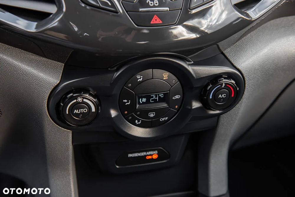 Ford EcoSport 1.5 TDCi - 23