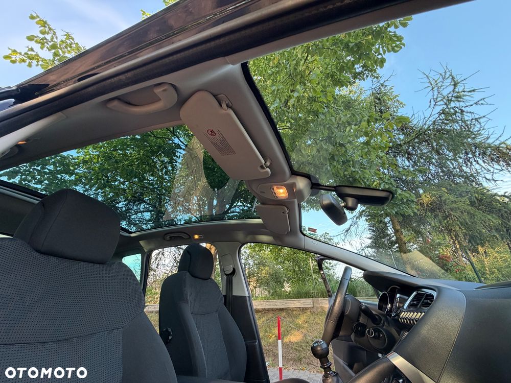 Peugeot 3008 HDi 150 Allure - 25