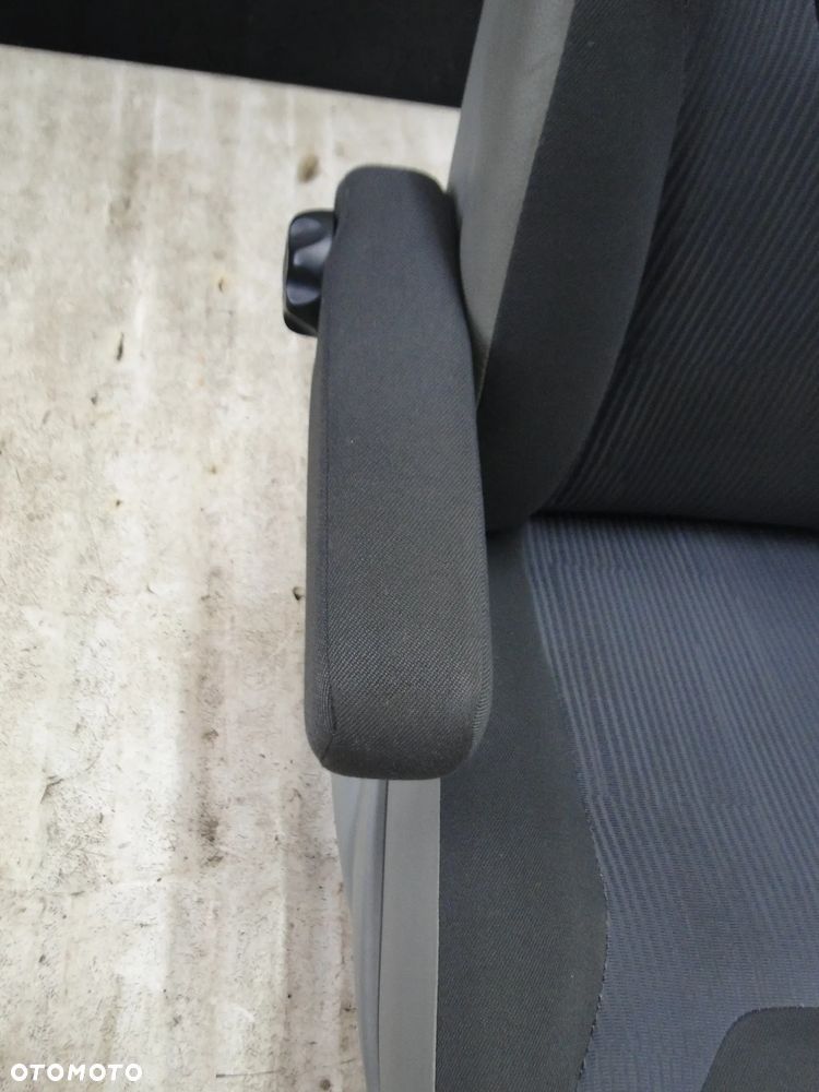 VIVARO II 2 TRAFIC PRMASTAR FOTEL LEWY KIEROWCY PRAWY PASAŻERA ŁAWKA TYŁ KANAPA EUROPA - 38