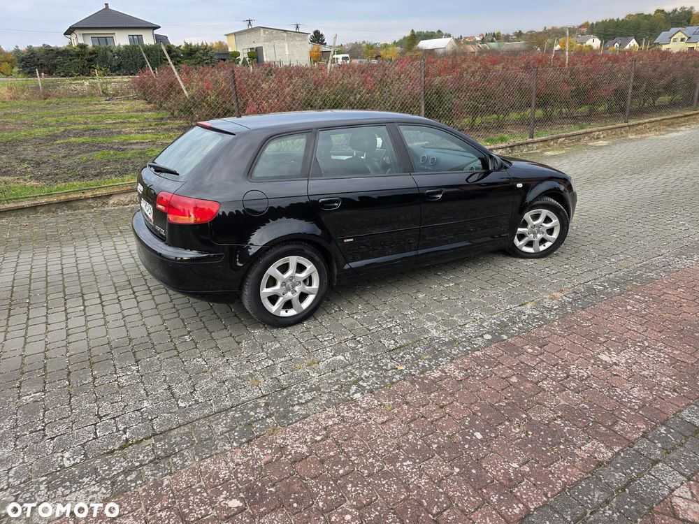 Audi A3 Sportback - 10