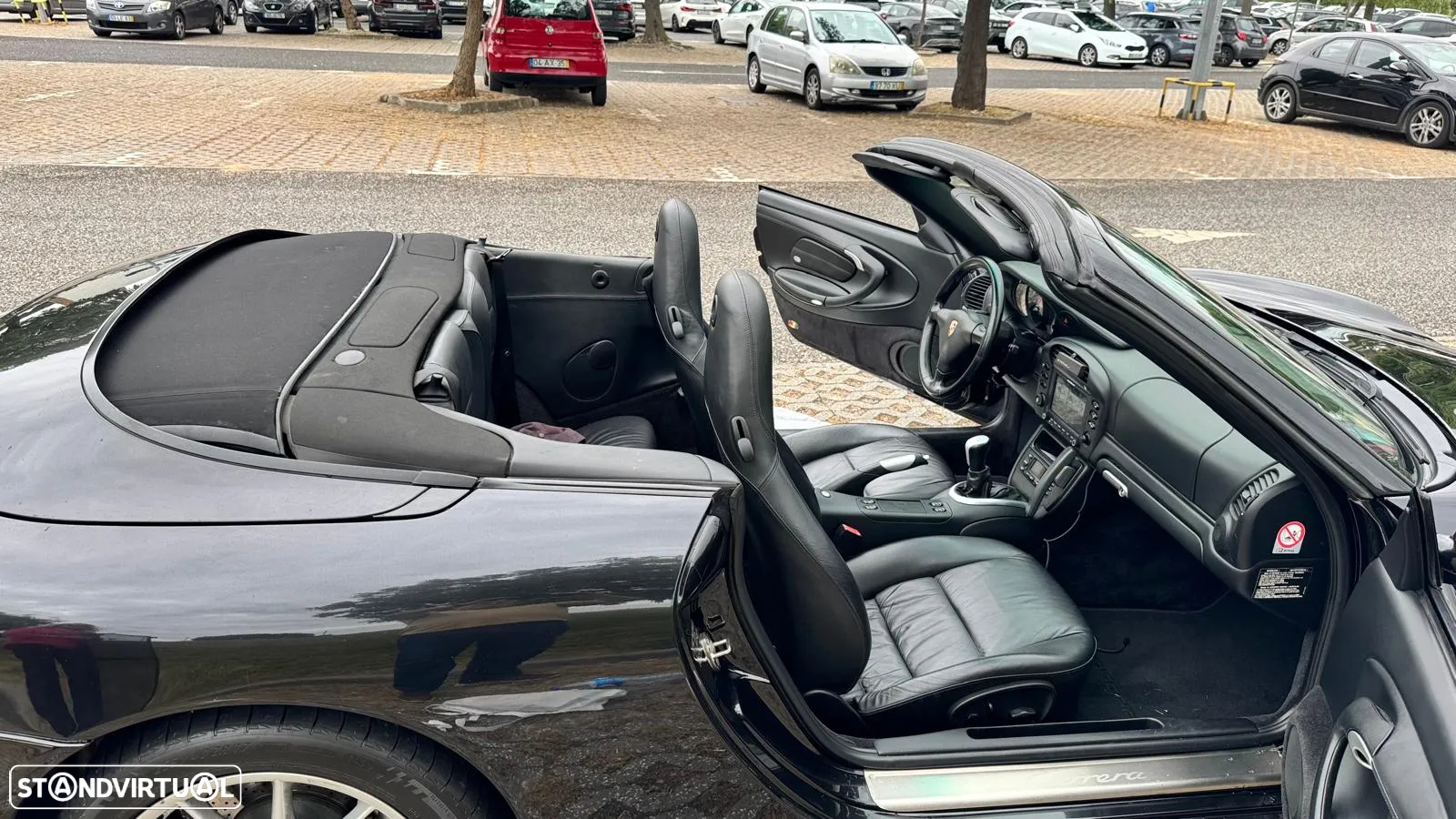 Porsche 911 (996) Carrera 4 - 15