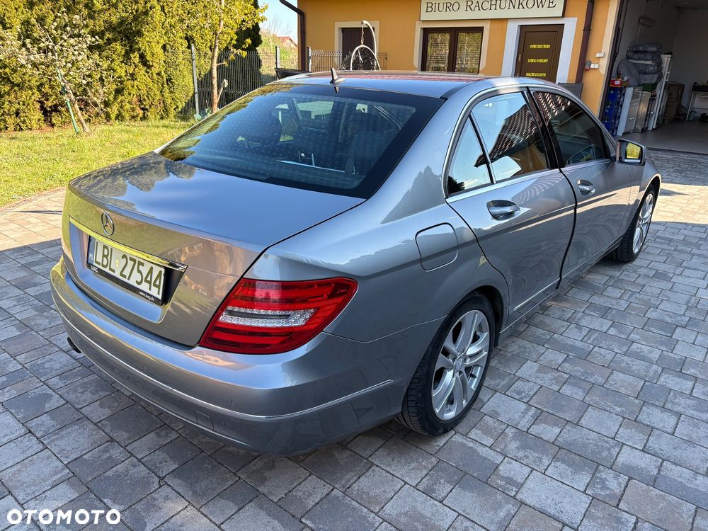 Mercedes-Benz Klasa C 250 (BlueEFFICIENCY) 7G-TRONIC - 3