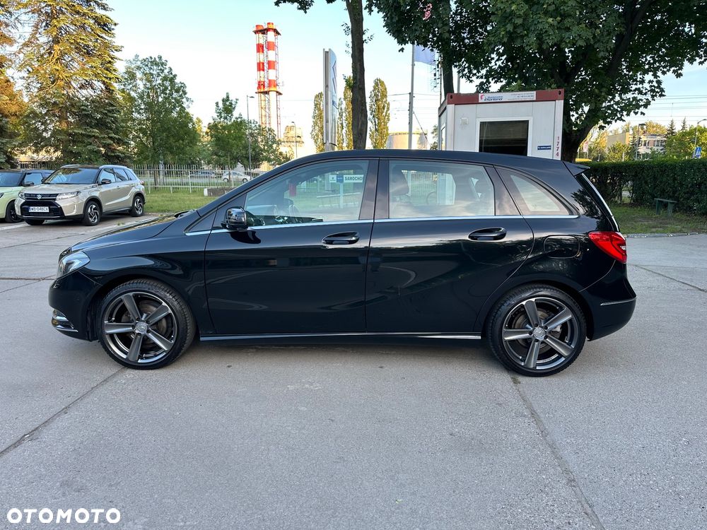 Mercedes-Benz Klasa B 180 7G-DCT - 5