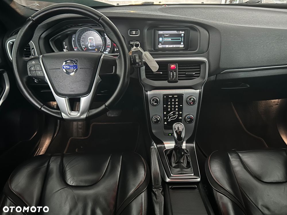 Volvo V40 D2 Drive-E Dynamic Edition - 20