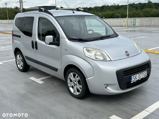 Fiat Fiorino Kombi Adventure - 7