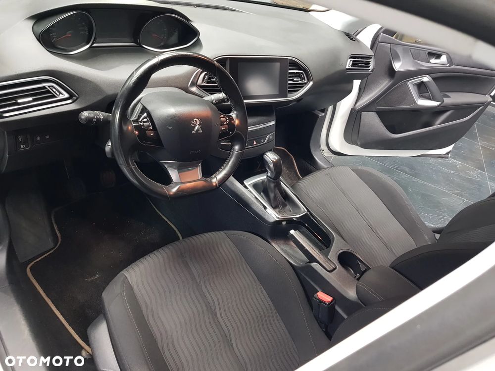 Peugeot 308 BlueHDi 100 Stop & Start Business-Line - 25