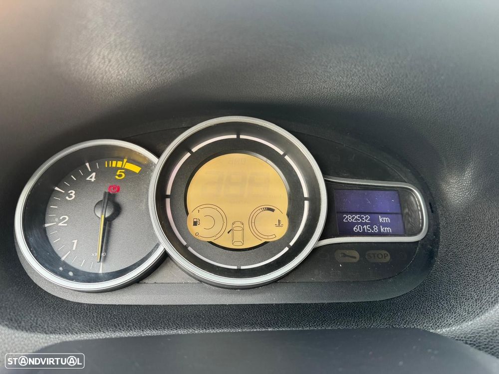 Renault Mégane Sport Tourer 1.5 dCi Luxe - 21