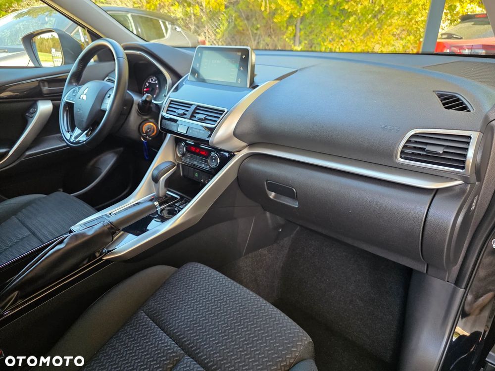 Mitsubishi Eclipse Cross 1.5 T-MIVEC ClearTec CVT 2WD Diamant Edition - 25