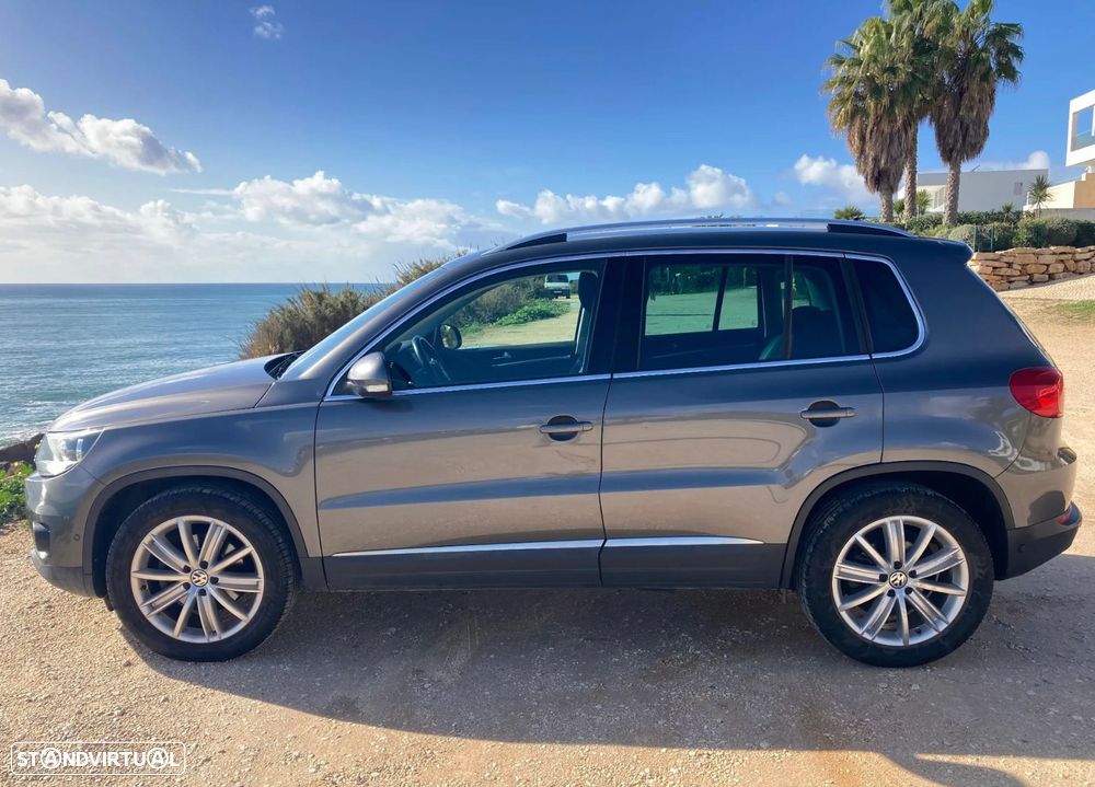 VW Tiguan 2.0 TDi Sport BlueMotion - 6