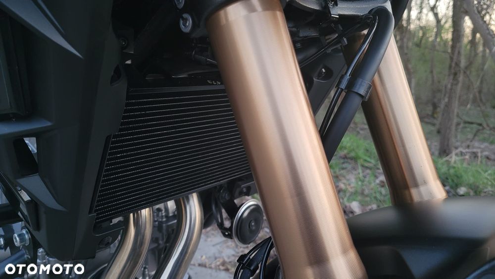 Honda CB - 10