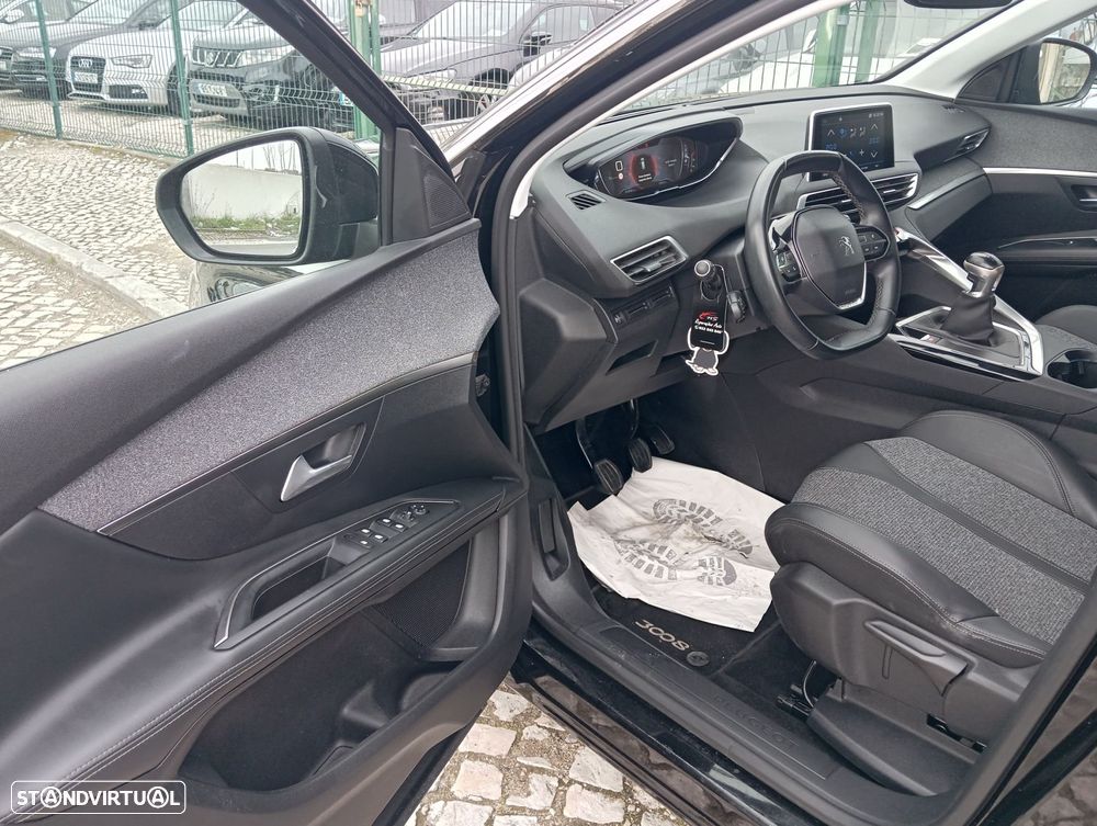Peugeot 3008 1.5 BlueHDi Allure - 6