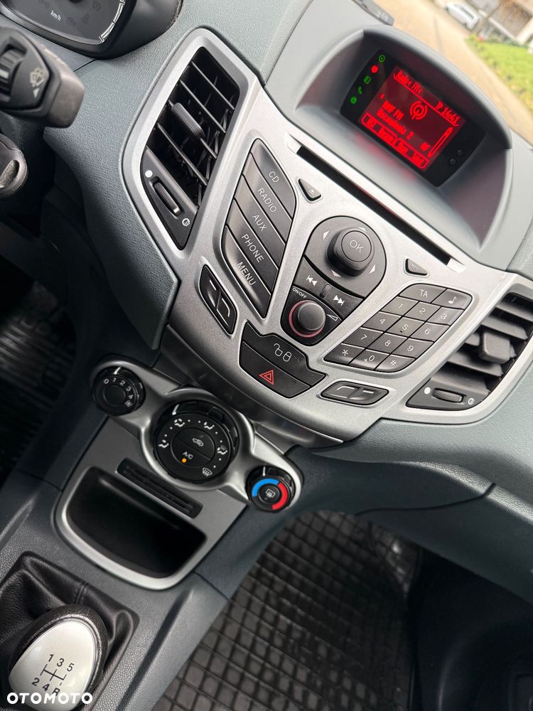 Ford Fiesta 1.25 Ambiente - 10