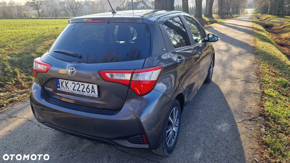 Toyota Yaris 1.5 20th Anniversary - 5