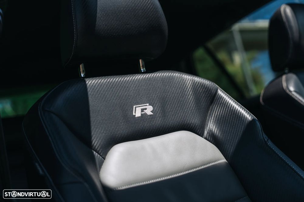 VW Golf 2.0 TSI R DSG - 18