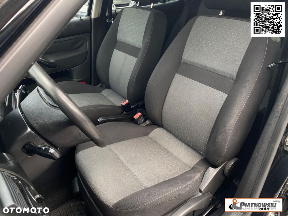 Volkswagen Golf - 19