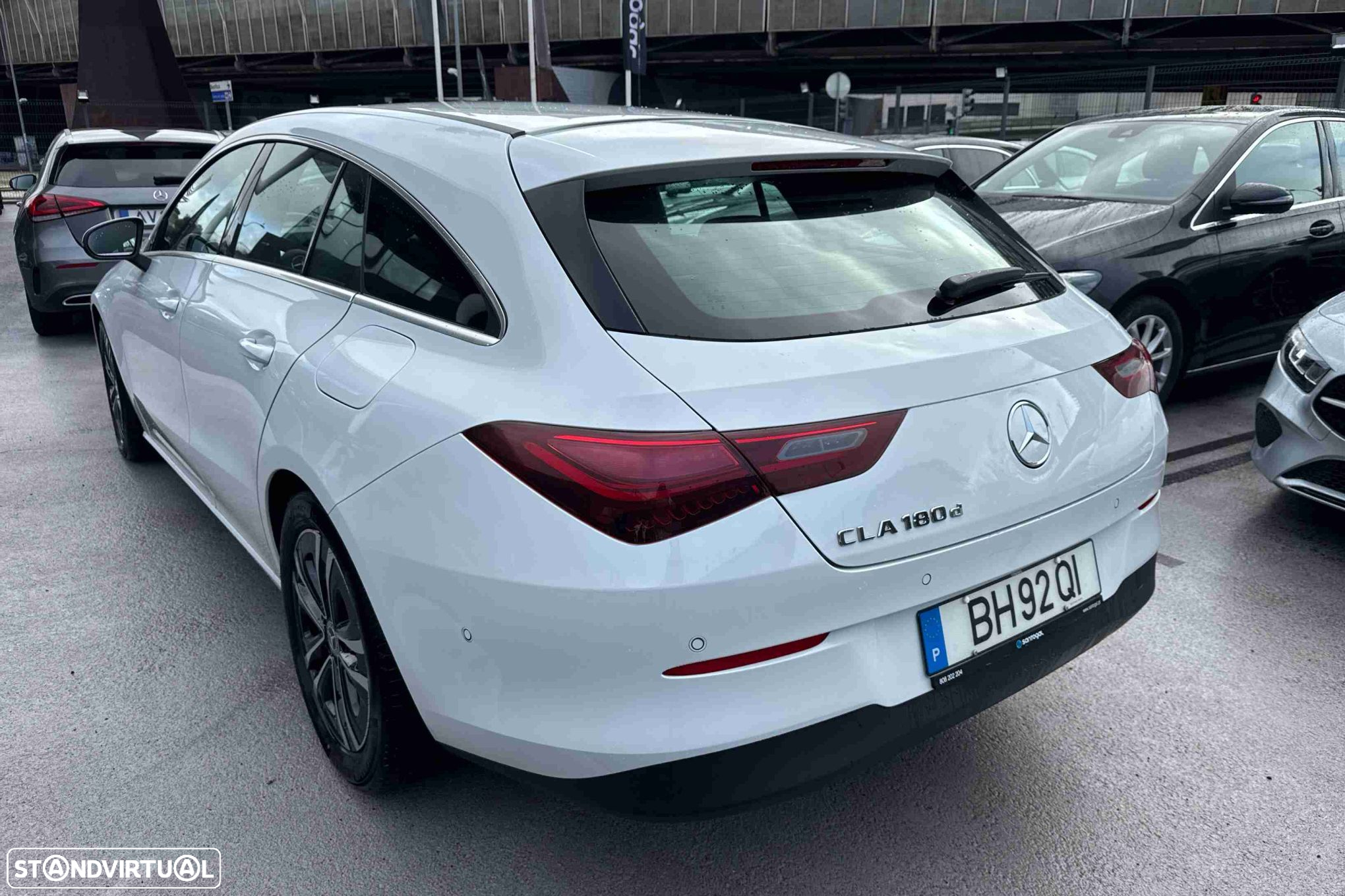 Mercedes-Benz CLA 180 d - 2