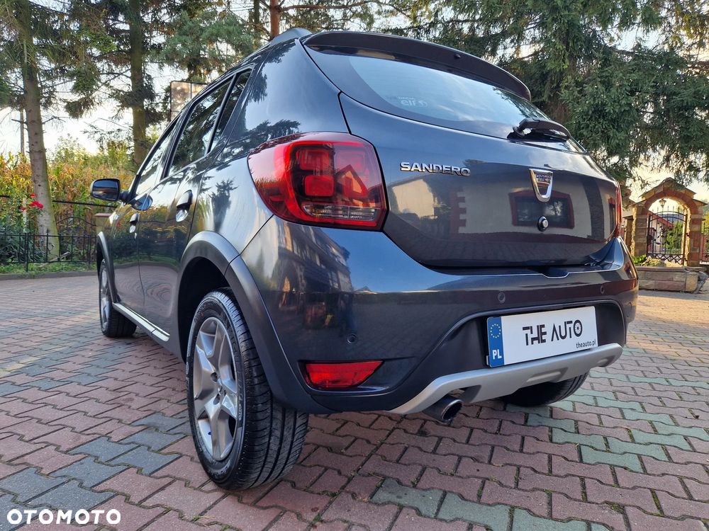 Dacia Sandero 0.9 TCe Laureate S&S - 6