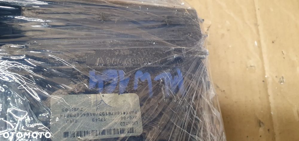 Schowek półka deski konsoli Mercedes ML W164 A1646800814 - 10