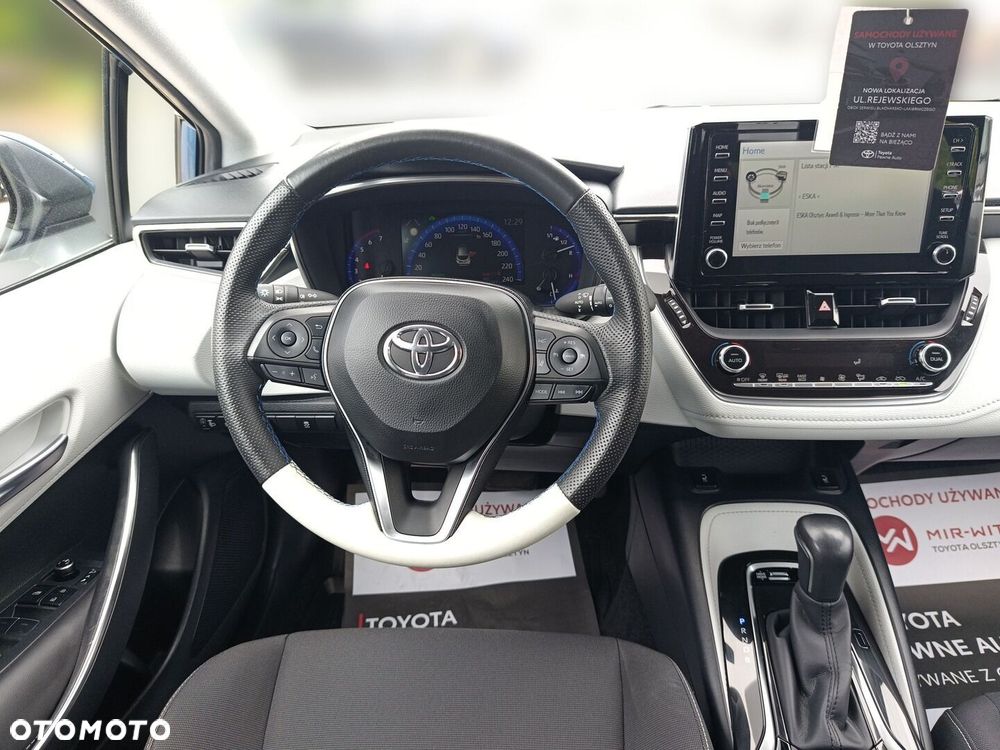 Toyota Corolla - 14