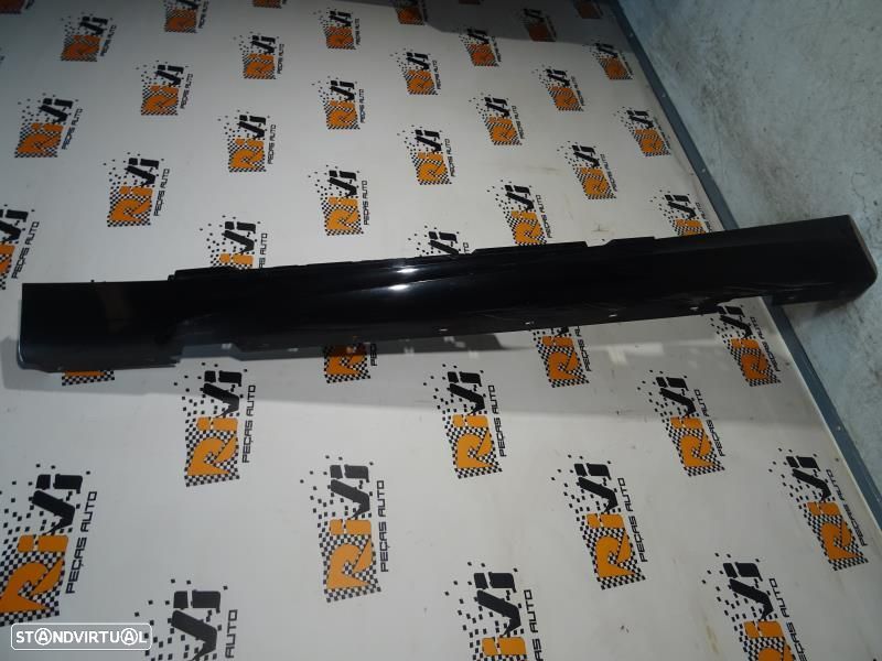 Embaladeira / Saia Esquerda Bmw 1 (E87)  7906815 Esquerda Bmw E87 Pack - 3