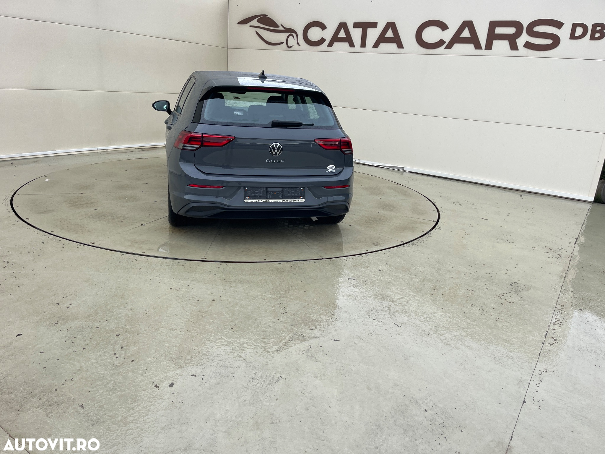 Volkswagen Golf 1.5 eTSI ACT DSG MHEV Life - 16