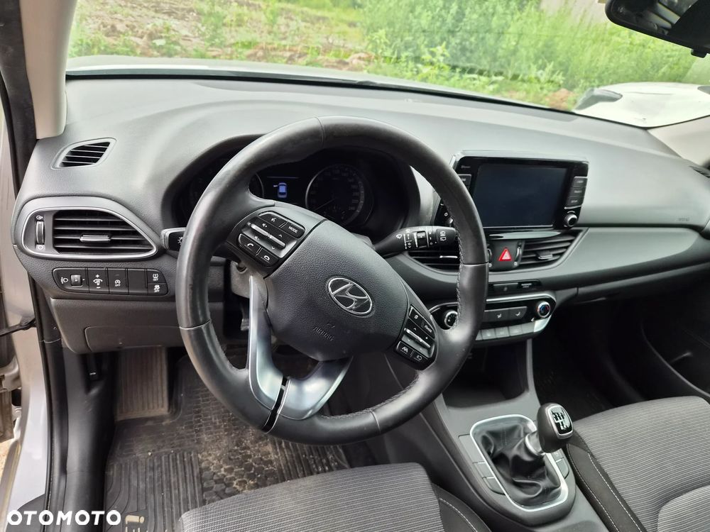 Hyundai i30 1.0 T-GDI Modern - 13