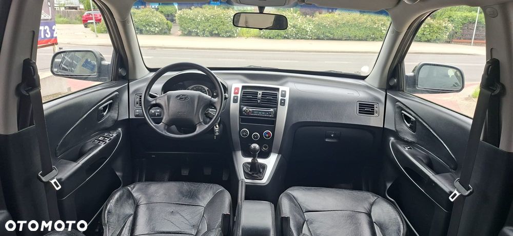 Hyundai Tucson 2.0 2WD GLS - 11