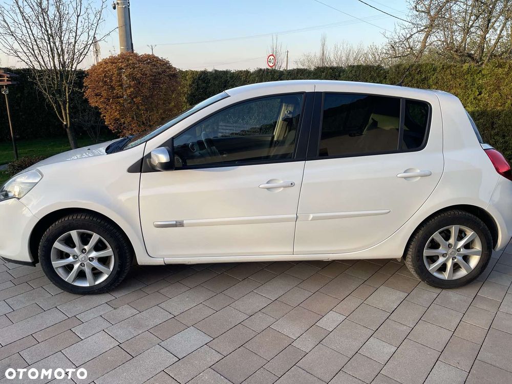 Renault Clio 1.2 16V 75 Expression - 2