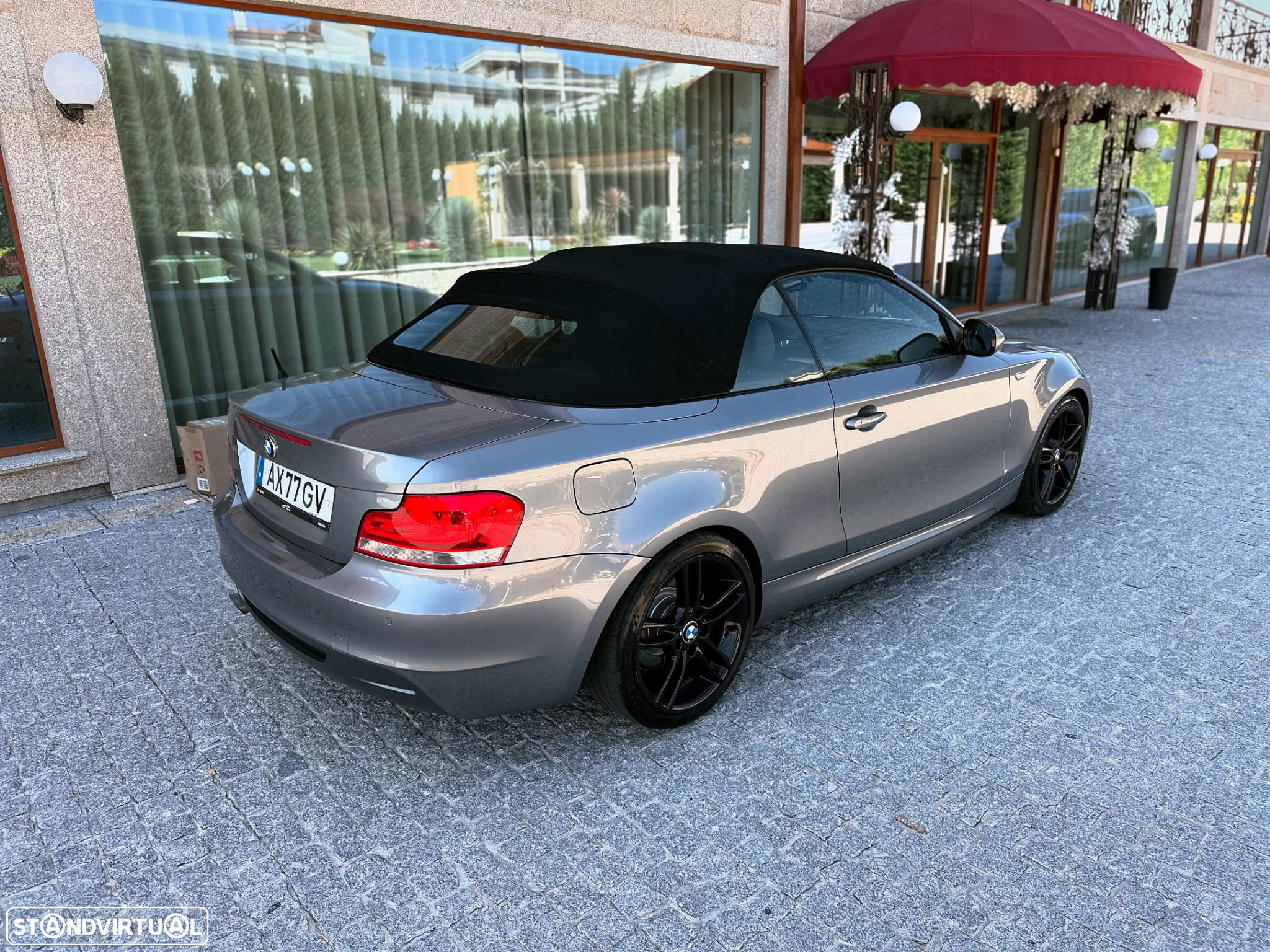 BMW 118 d Cabrio Limited Edition Lifestyle c/ M Sport Pack - 14
