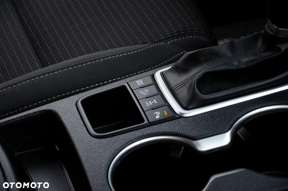 Kia Sportage 2.0 CRDI XL - 13