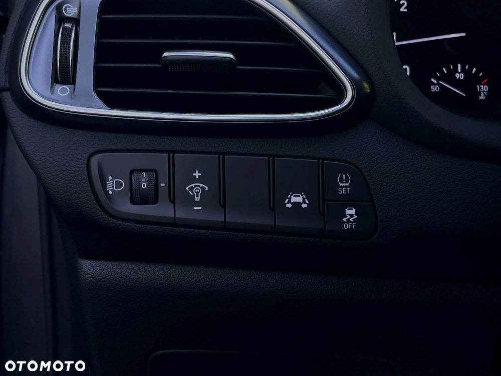 Hyundai i30 1.4 T-GDI N-Line - 33