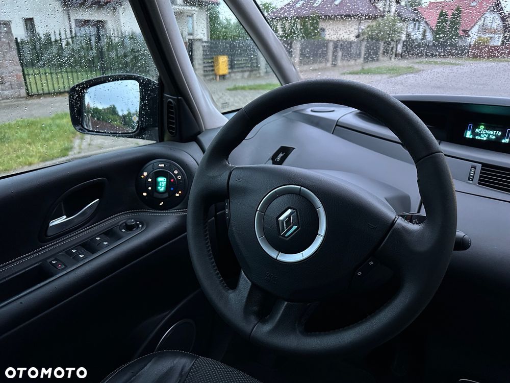 Renault Grand Espace Gr 2.0 dCi Voyage - 19
