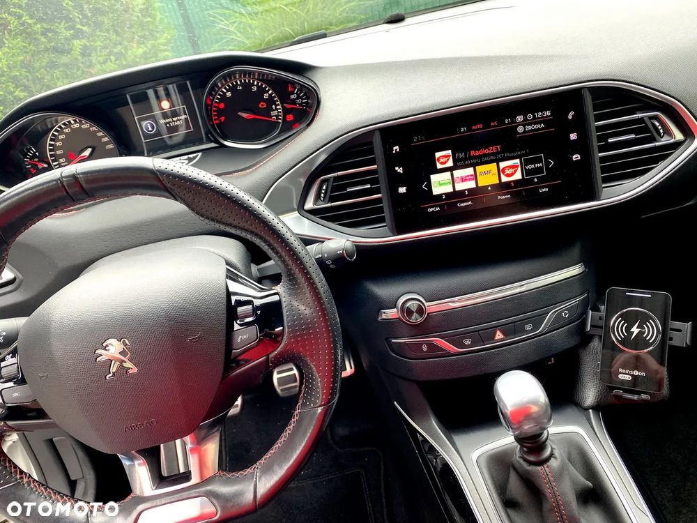 Peugeot 308 - 25