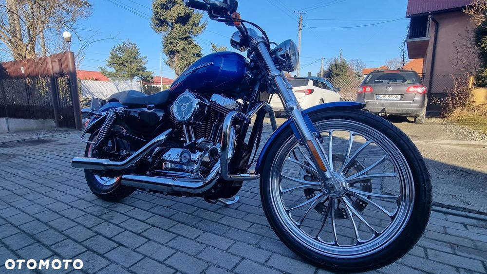 Harley-Davidson Sportster Custom 1200C - 2